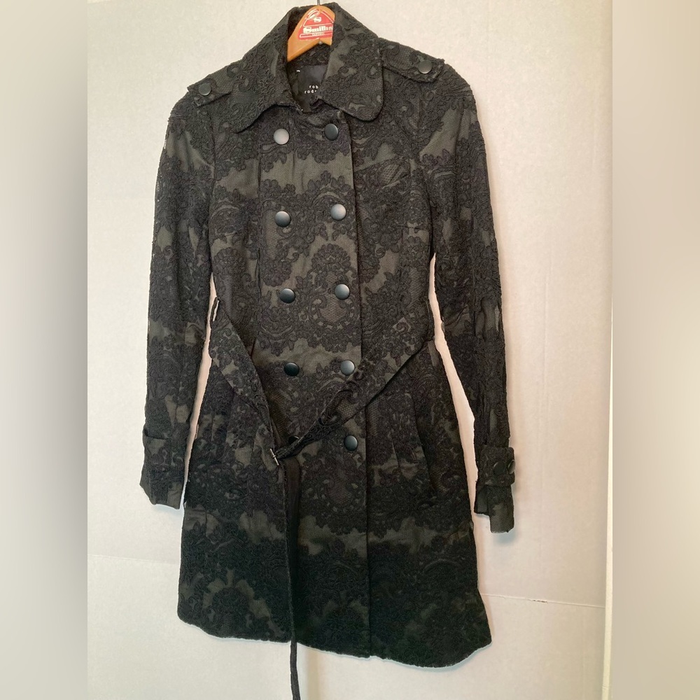 Robert Rodriguez EUC 2-Piece Set Size 6 Lace Overlay Trench Jacket & Mini Skirt